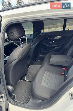 Універсал Mercedes-Benz C-Class 2014 в 