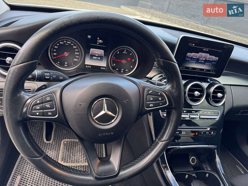 Универсал Mercedes-Benz C-Class 2014 в Черновцах