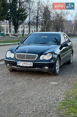 Седан Mercedes-Benz C-Class 2003 в Івано-Франківську