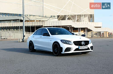 Седан Mercedes-Benz C-Class 2019 в Львове