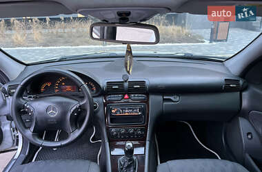 Седан Mercedes-Benz C-Class 2002 в Черкасах