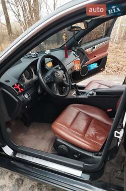 Універсал Mercedes-Benz C-Class 2008 в 
