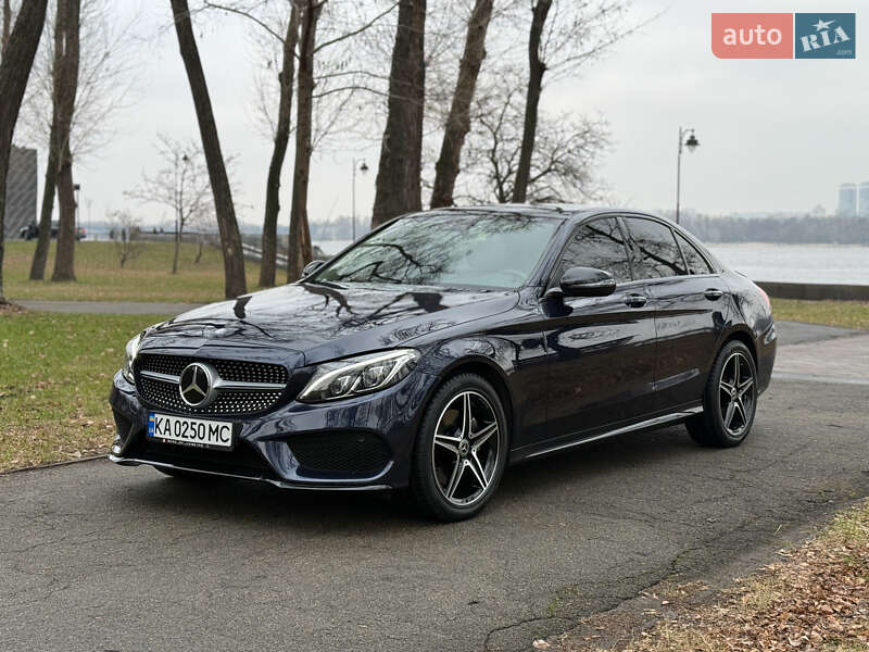 Седан Mercedes-Benz C-Class 2017 в 