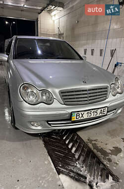 Седан Mercedes-Benz C-Class 2005 в Хмельницком