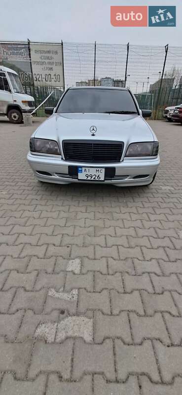 Седан Mercedes-Benz C-Class 1998 в Киеве