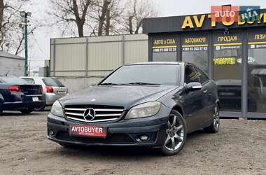 Купе Mercedes-Benz C-Class 2002 в Києві