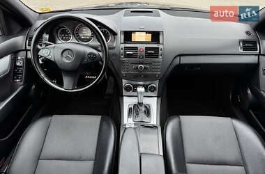 Универсал Mercedes-Benz C-Class 2010 в 