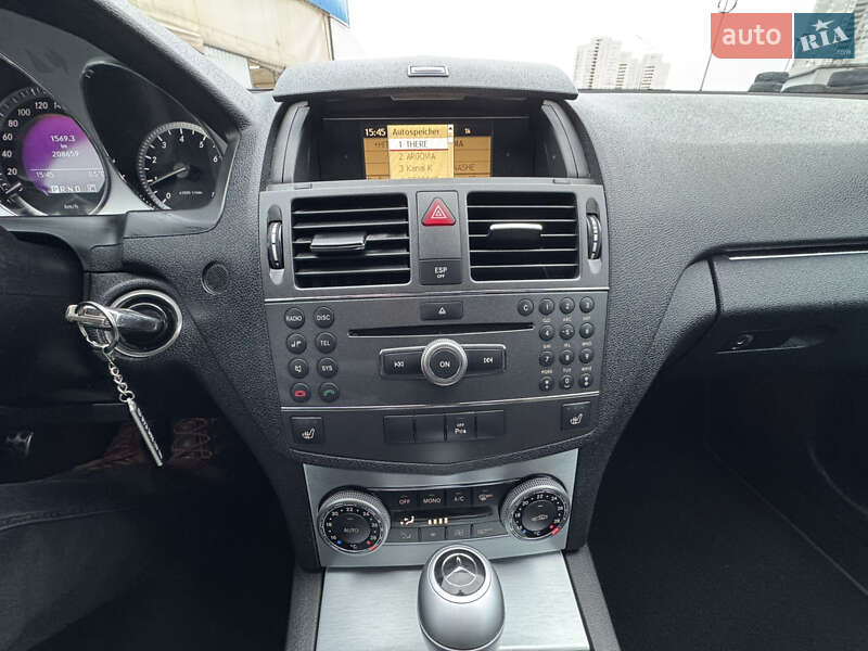 Универсал Mercedes-Benz C-Class 2010 в Киеве фото 27 Универсал Mercedes-Benz C-Class 2010 в Киеве