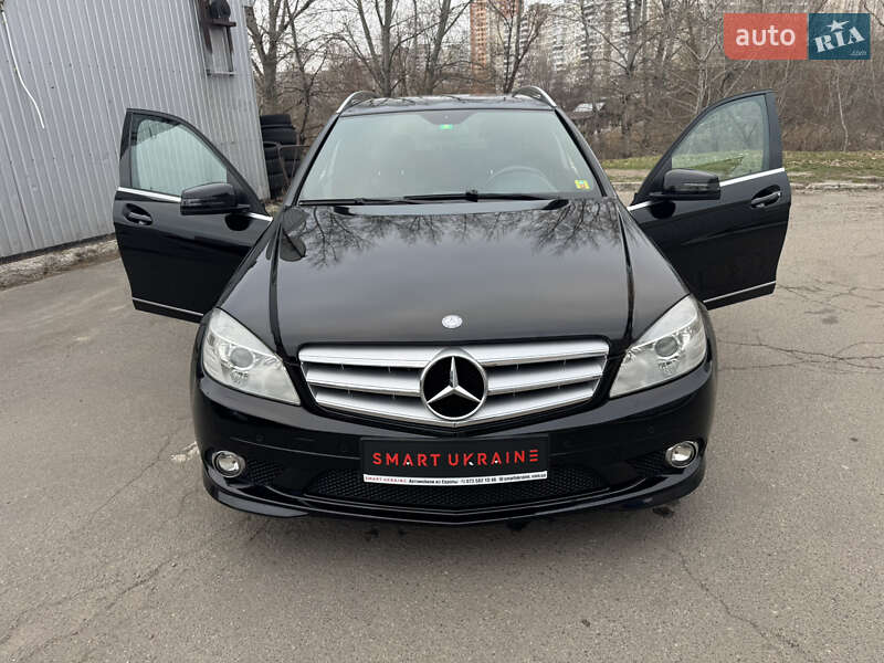 Универсал Mercedes-Benz C-Class 2010 в Киеве фото 41 Универсал Mercedes-Benz C-Class 2010 в Киеве