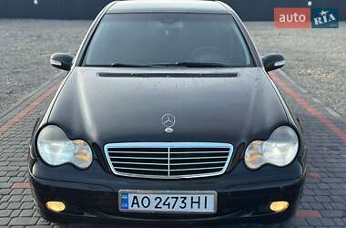 Седан Mercedes-Benz C-Class 2003 в Берегово