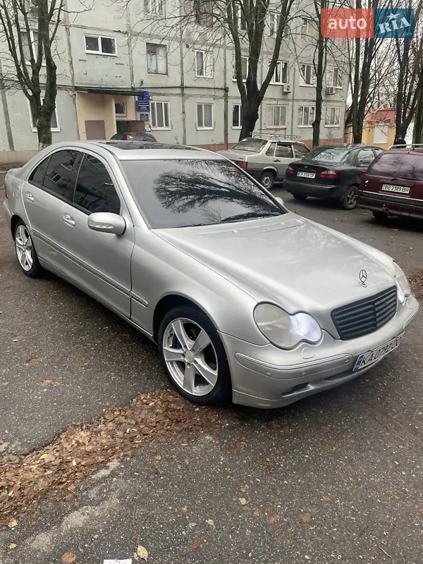 Mercedes-Benz C-Class