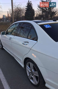 Седан Mercedes-Benz C-Class 2010 в 