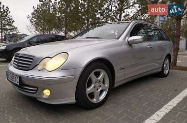 Універсал Mercedes-Benz C-Class 2004 в Рівному