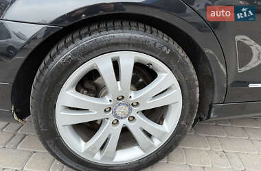 Седан Mercedes-Benz C-Class 2010 в 