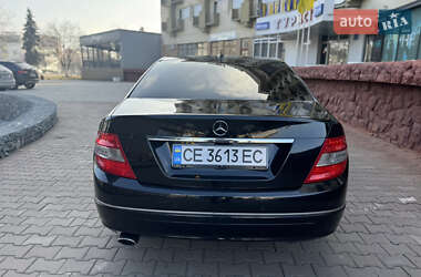 Седан Mercedes-Benz C-Class 2010 в Черновцах