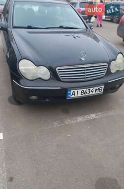 Седан Mercedes-Benz C-Class 2001 в Киеве