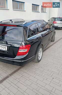 Универсал Mercedes-Benz C-Class 2012 в 