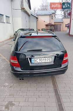 Универсал Mercedes-Benz C-Class 2012 в 