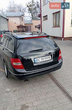 Универсал Mercedes-Benz C-Class 2012 в 