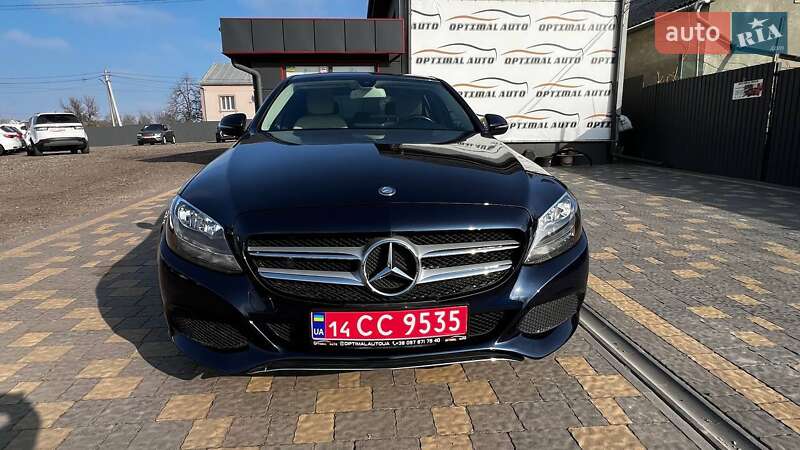 Седан Mercedes-Benz C-Class 2017 в Львове