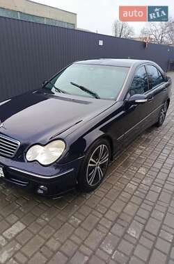 Седан Mercedes-Benz C-Class 2005 в Первомайске