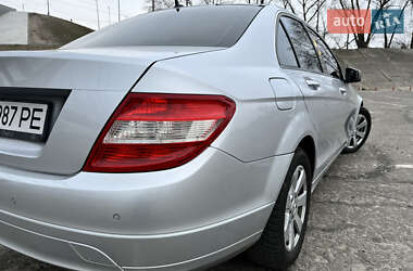 Седан Mercedes-Benz C-Class 2010 в Києві