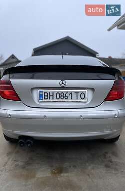 Купе Mercedes-Benz C-Class 2003 в 