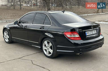 Седан Mercedes-Benz C-Class 2010 в 