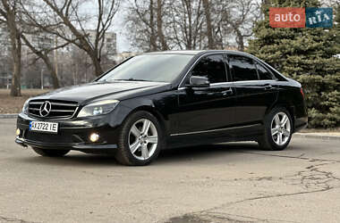 Седан Mercedes-Benz C-Class 2010 в 
