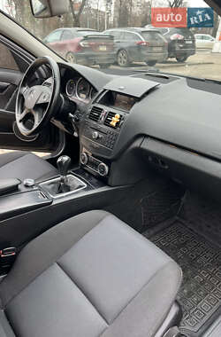 Универсал Mercedes-Benz C-Class 2008 в 