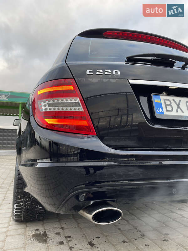 Универсал Mercedes-Benz C-Class 2013 в Каменец-Подольском