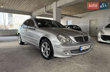 Седан Mercedes-Benz C-Class 2004 в Києві