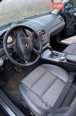 Седан Mercedes-Benz C-Class 2011 в 