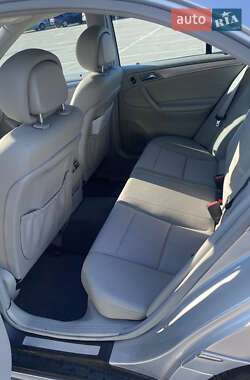 Седан Mercedes-Benz C-Class 2005 в 