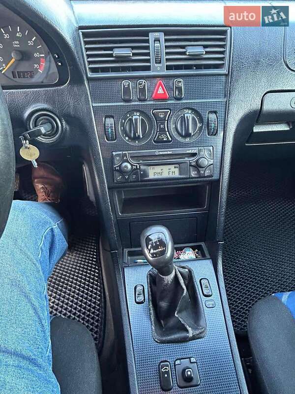 Седан Mercedes-Benz C-Class 1999 в Львове