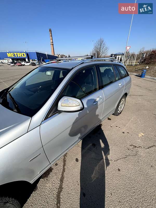 Универсал Mercedes-Benz C-Class 2007 в Львове