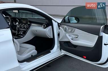 Купе Mercedes-Benz C-Class 2016 в 