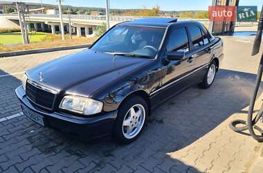 Седан Mercedes-Benz C-Class 1996 в Житомирі
