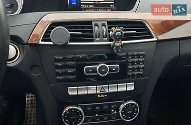 Седан Mercedes-Benz C-Class 2011 в 