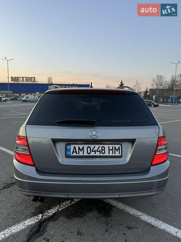 Универсал Mercedes-Benz C-Class 2010 в Житомире фото 7 Универсал Mercedes-Benz C-Class 2010 в Житомире