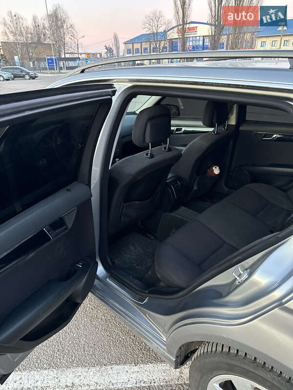 Универсал Mercedes-Benz C-Class 2010 в Житомире фото 15 Универсал Mercedes-Benz C-Class 2010 в Житомире