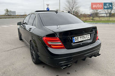 Седан Mercedes-Benz C-Class 2012 в Дніпрі