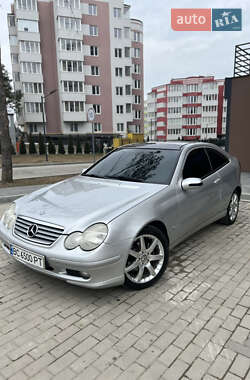Купе Mercedes-Benz C-Class 2003 в 
