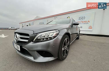 Универсал Mercedes-Benz C-Class 2019 в 