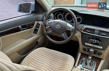 Седан Mercedes-Benz C-Class 2013 в 