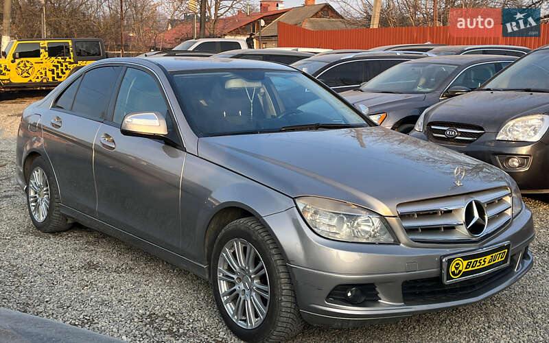 Mercedes-Benz C-Class 2007