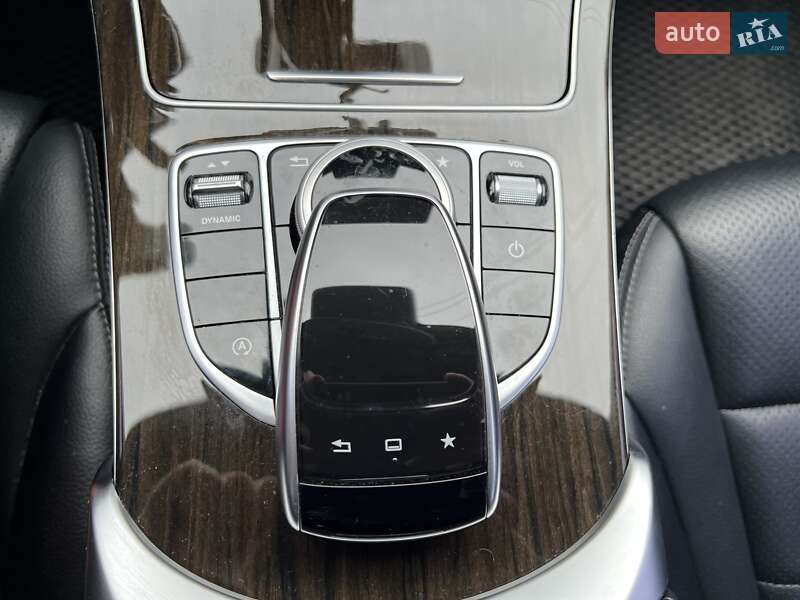 Седан Mercedes-Benz C-Class 2015 в Києві