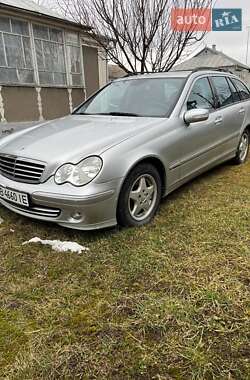 Универсал Mercedes-Benz C-Class 2004 в 