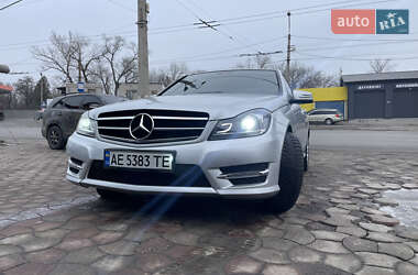 Седан Mercedes-Benz C-Class 2013 в Дніпрі