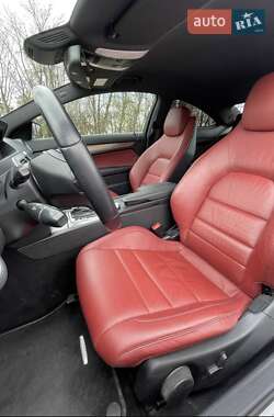 Купе Mercedes-Benz C-Class 2011 в 